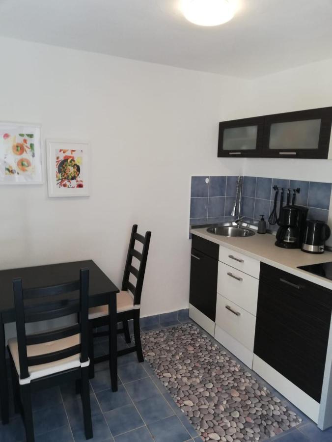 Ferienhaus Bozena Appartment 1 ヴルサル エクステリア 写真
